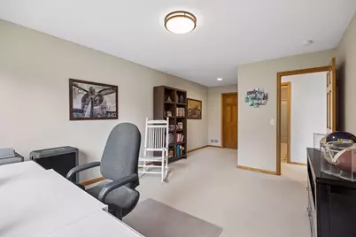 10730 Kiawah Drive, Eden Prairie, MN 55344 - Photo 38