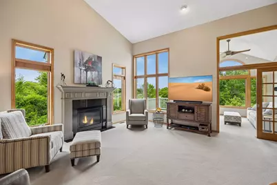 10730 Kiawah Drive, Eden Prairie, MN 55344 - Photo 6