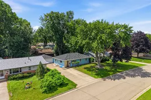 6601 46th Pl N, Crystal, MN 55428 - Photo 34