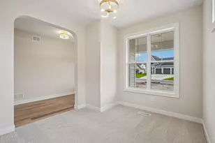 5890 Freeland Alcove N, Hugo, MN 55038 - Photo 6