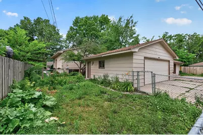 5326 Knox Avenue N, Brooklyn Center, MN 55430 - Photo 48
