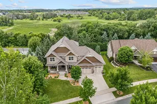 4694 Bluebell Trail N, Medina, MN 55340 - Photo 2