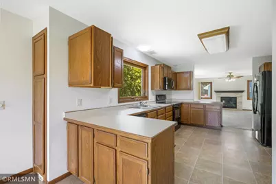 12930 Emmer Place, Apple Valley, MN 55124 - Photo 10