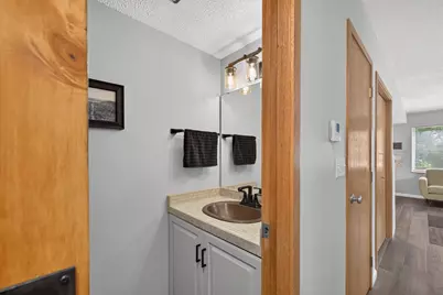 1916 Greenview Place SW, Rochester, MN 55902 - Photo 4