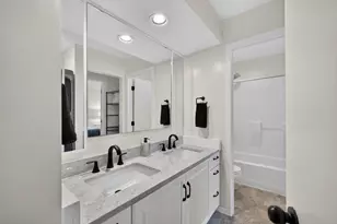 1916 Greenview Pl SW, Rochester, MN 55902 - Photo 18