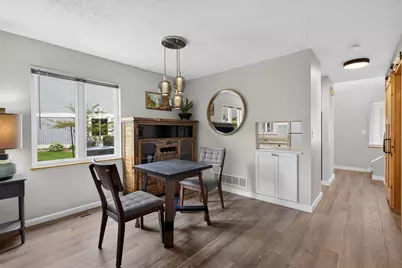 1916 Greenview Place SW, Rochester, MN 55902 - Photo 8