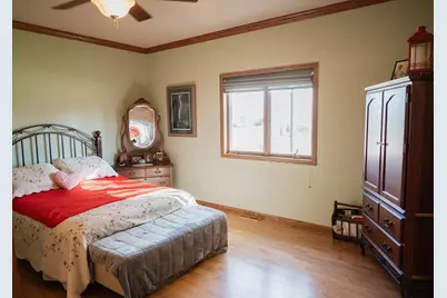 409 Fox Lake Avenue, Sherburn, MN 56171 - Photo 38