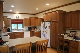 409 Fox Lake Ave, Sherburn, MN 56171 - Photo 18
