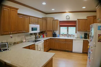 409 Fox Lake Avenue, Sherburn, MN 56171 - Photo 16