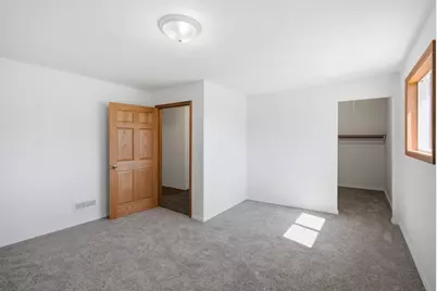 90 5th Avenue NW, Wells, MN 56097 - Photo 24