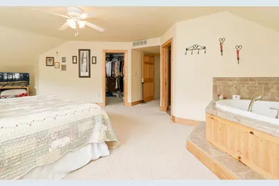 15928 Lake Koronis Road, Paynesville, MN 56362 - Photo 10