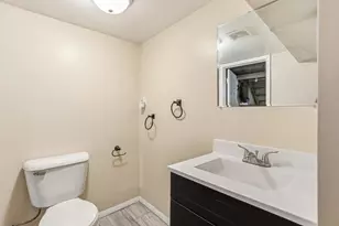 1745 7th St E, Saint Paul, MN 55106 - Photo 12