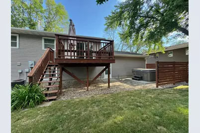 301 Southview Drive, Marshall, MN 56258 - Photo 18