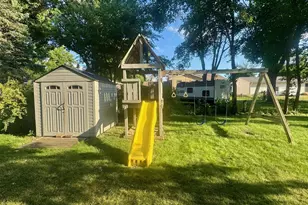 301 Southview Dr, Marshall, MN 56258 - Photo 20