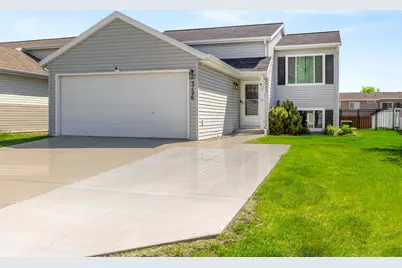 3126 32nd Street S, Moorhead, MN 56560 - Photo 1