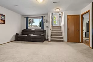 3126 32nd St S, Moorhead, MN 56560 - Photo 18