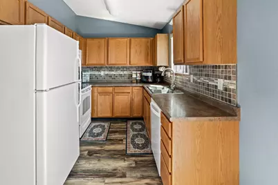 3126 32nd Street S, Moorhead, MN 56560 - Photo 8