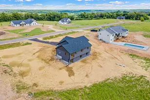 390 Candy Ln, River Falls, WI 54022 - Photo 4