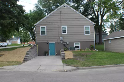 23 W Pike Street, Osakis, MN 56360 - Photo 2