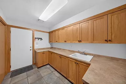 5185 Meadow Crossing Road SW, Rochester, MN 55902 - Photo 52