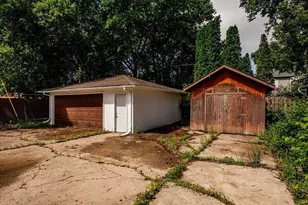 415 10th St S, Moorhead, MN 56560 - Photo 6