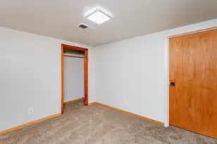 415 10th St S, Moorhead, MN 56560 - Photo 32