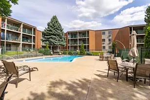 1700 Four Oaks Rd, Eagan, MN 55121 - Photo 32