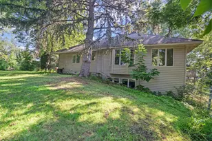 4512 Williston Rd, Minnetonka, MN 55345 - Photo 32