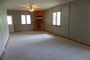317 Milwaukee St, Lakefield, MN 56150 - Photo 6