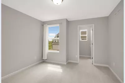 11281 Crestbury Drive, Woodbury, MN 55129 - Photo 32