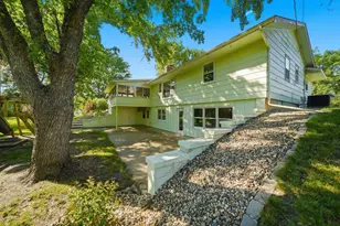 121 Hillcrest Dr, Belle Plaine, MN 56011 - Photo 34