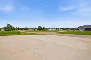 2752 9th Ave SE, Willmar, MN 56201 - Photo 62