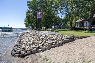 22548 Senns Beach Dr, Detroit Lakes, MN 56501 - Photo 2