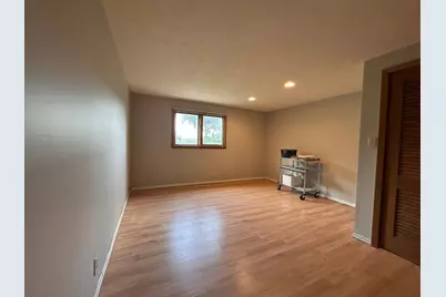 710 Lakeview Avenue, North Mankato, MN 56003 - Photo 12