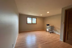 710 Lakeview Ave, North Mankato, MN 56003 - Photo 12