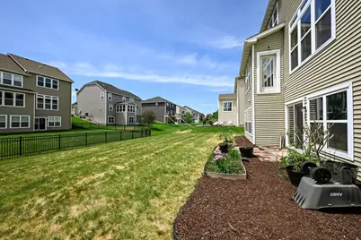 9343 Compass Pointe Road, Woodbury, MN 55129 - Photo 34