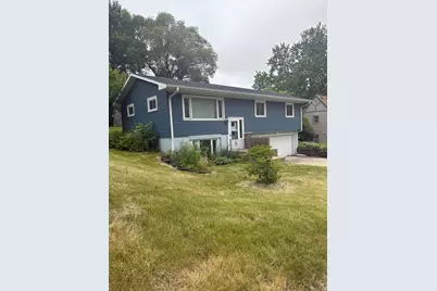 419 2nd Street NE, Faribault, MN 55021 - Photo 2