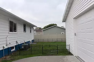 1325 8th Ave N, Moorhead, MN 56560 - Photo 38