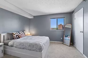 78 10th St E, Saint Paul, MN 55101 - Photo 12