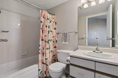 78 10th Street E #1610, Saint Paul, MN 55101 - Photo 16