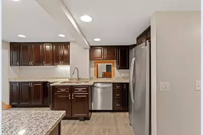 2418 5th Street SW, Rochester, MN 55902 - Photo 10