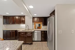 2418 5th St SW, Rochester, MN 55902 - Photo 10