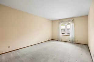9922 Cavell Ave S, Bloomington, MN 55438 - Photo 14