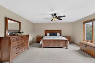 7255 Hollyford Ln NW, Rochester, MN 55901 - Photo 12