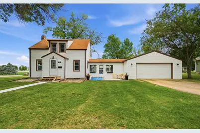 301 6th Avenue NE, Mapleton, MN 56065 - Photo 1