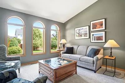 8657 Jewel Lane S, Cottage Grove, MN 55016 - Photo 6