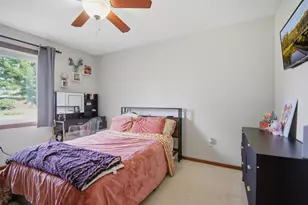 1102 28th St SW, Austin, MN 55912 - Photo 24