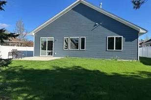 1118 Village Street SE, New Prague, MN 56071 - Photo 24