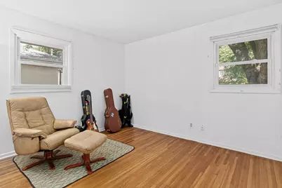 3236 N Indiana Avenue N, Robbinsdale, MN 55422 - Photo 18