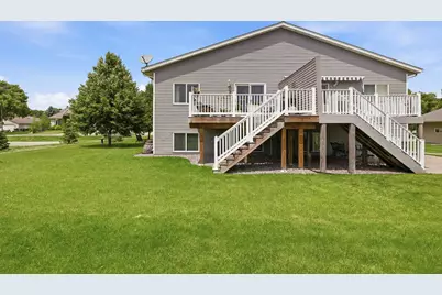 840 Cleveland Avenue SW, Hutchinson, MN 55350 - Photo 24